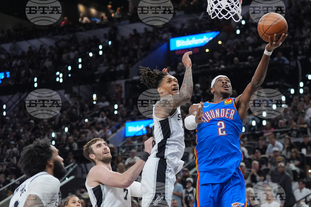 Thunder Spurs Basketball