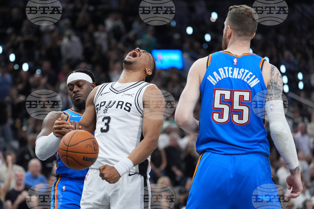 Thunder Spurs Basketball