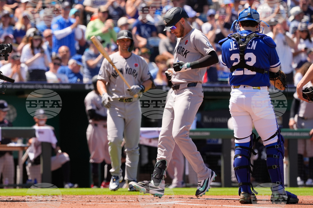 Yankees Royals Baseball