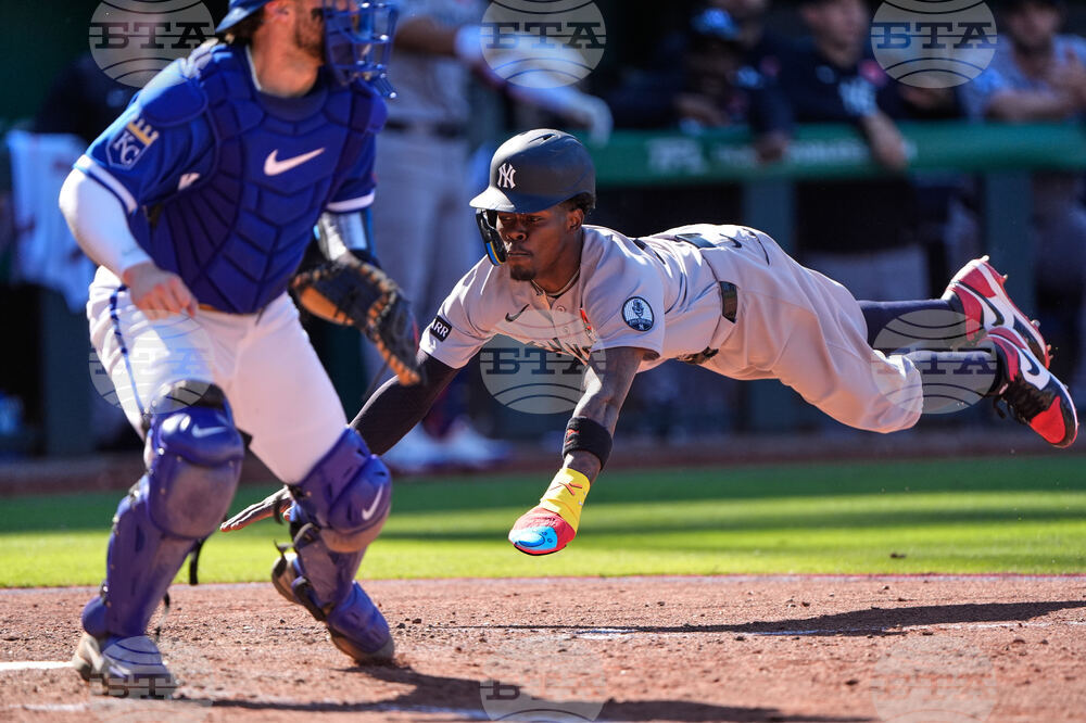 Yankees Royals Baseball