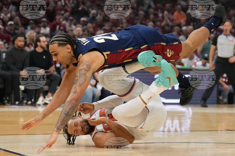 APTOPIX Knicks Cavaliers Basketball