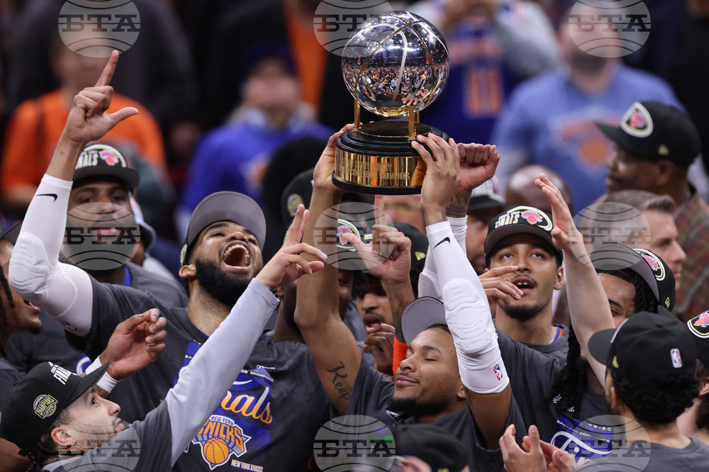 APTOPIX Knicks Cavaliers Basketball