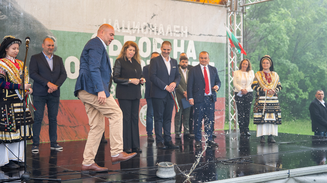 XIV Национален събор на овцевъдите завърши като тридневен празник на българския поминък, традиции и фермерска храна