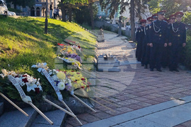 Шумен - факелно шествие - 150 години от Априлското въстание и от гибелта на Панайот Волов