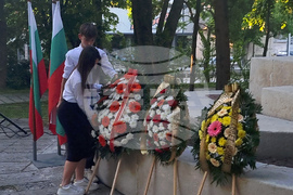 Шумен - факелно шествие - 150 години от Априлското въстание и от гибелта на Панайот Волов