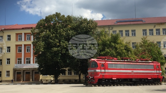 Международният семинар „Нелинеен анализ и неговите приложения“ ще се състои във Висшето транспортно училище в София