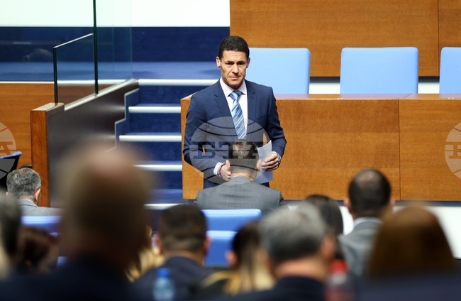 Парламентът прие на първо четене законови промени, свързани с дейността на особения търговски управител на критична инфраструктура 