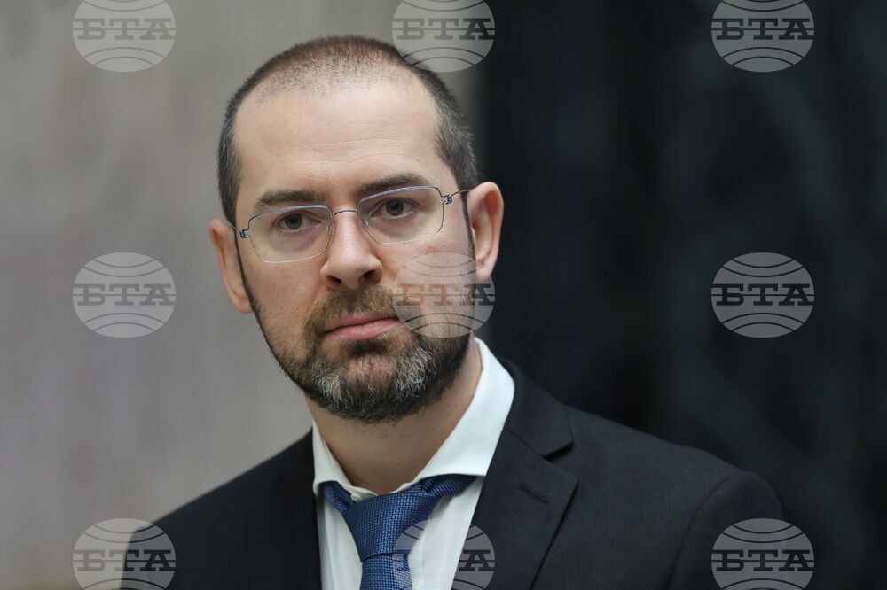 Министерство на иновациите и дигиталната трансформация - екип - представяне