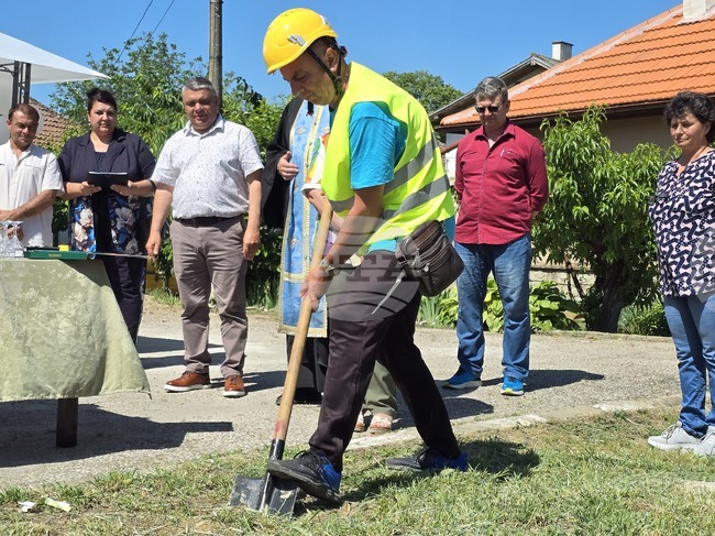 В община Ново село започна изграждането на фотоволтаични системи за пет социални услуги по проект