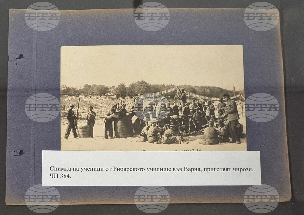 Варна - Държавен архив - „Професия или призвание - занаяти на хартия“ - изложба