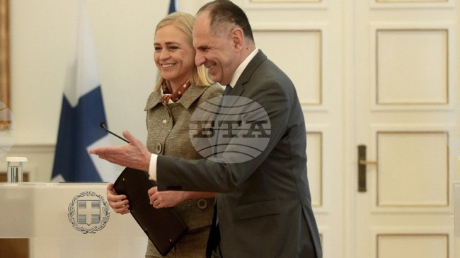 АНА-МПА: Европа е изправена пред хибридни заплахи както на север, така и на юг, каза гръцкият външен министър Герапетритис