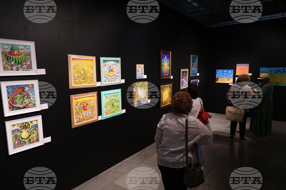 „Единственото сигурно нещо е промяната“ - изложба - откриване