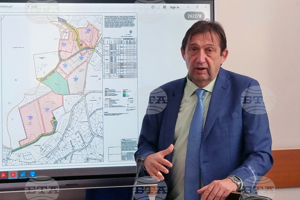 Варна - незаконен комплекс - министри - пресконференция