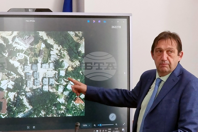 Началникът на кадастъра във Варна трябва да има заповед за уволнение от днес, каза министър Иван Шишков по повод строежите в Баба Алино 