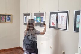 Плевен - изложба - детски рисунки