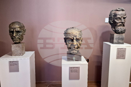 Шумен - откриване на изложба - 100 години от рождението на Слави Дончев