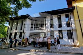 Шумен - откриване на изложба - 100 години от рождението на Слави Дончев