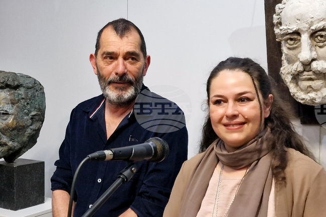 В къща "Елеонора" в Шумен бе открита изложба с творби на Слави Дончев