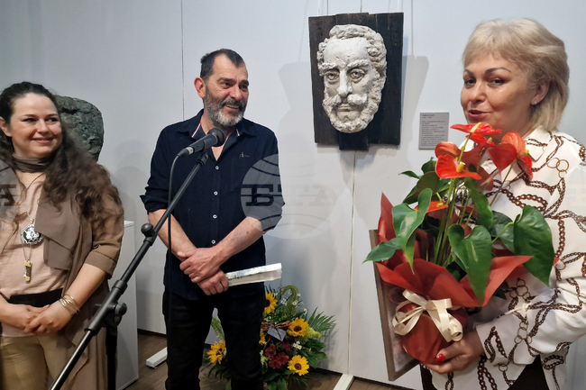 Шумен - откриване на изложба - 100 години от рождението на Слави Дончев