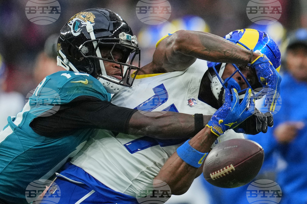 Jaguars Hunter Football