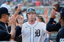 Angels Tigers Baseball
