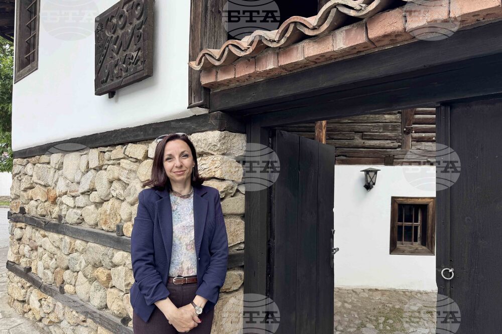 Казанлък - авторска фотография - базар - Стоянка Кънчева