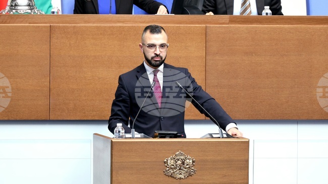 Димитър Здравков от „Прогресивна България" бе избран за председател на комисията по образование