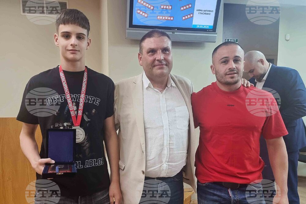 Плевен - Общински съвет - Камен Горанов - посрещане