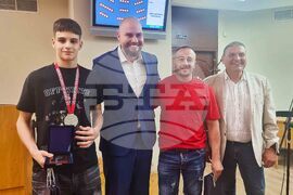 Плевен - Общински съвет - Камен Горанов - посрещане