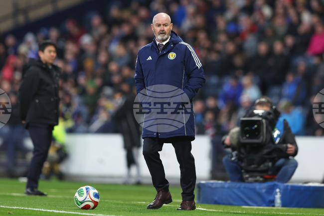 Scotland-Clarke-Contract Soccer