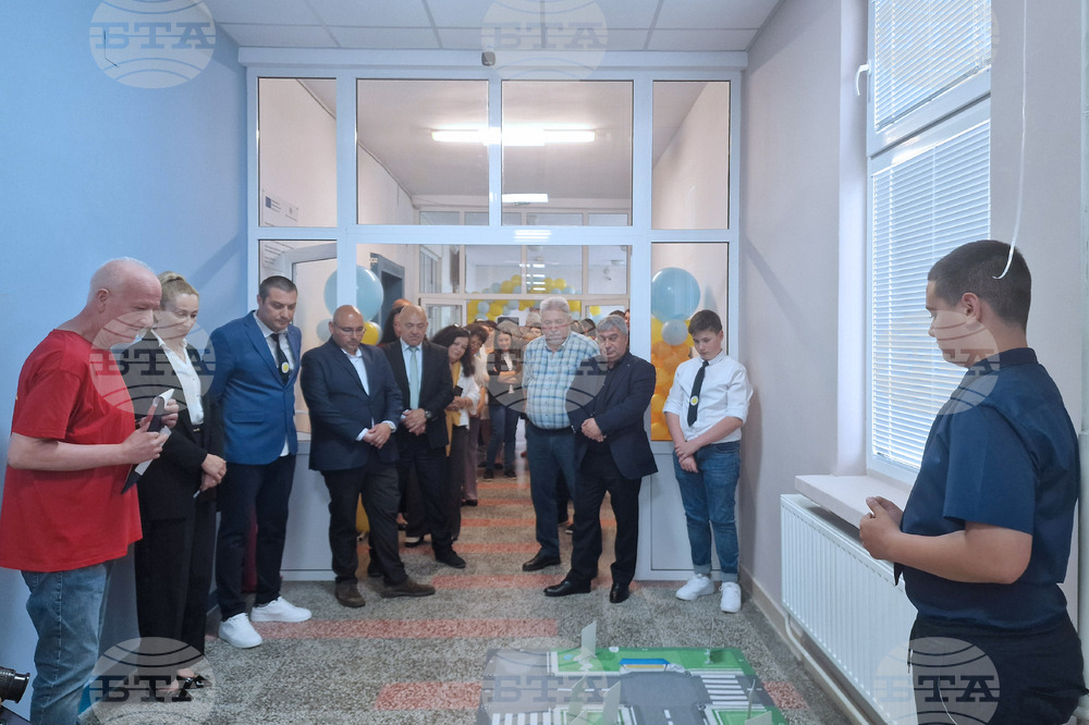 Разград - Основно училище „Никола Икономов“ - STEM кабинет