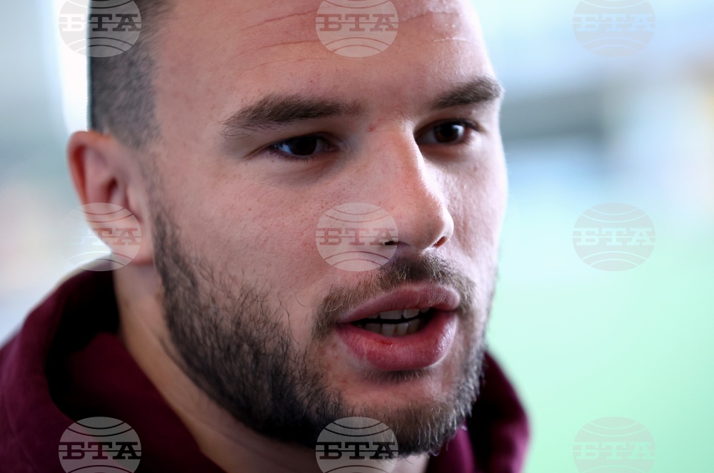 Летище София - борци - пристигане - Кирил Милов