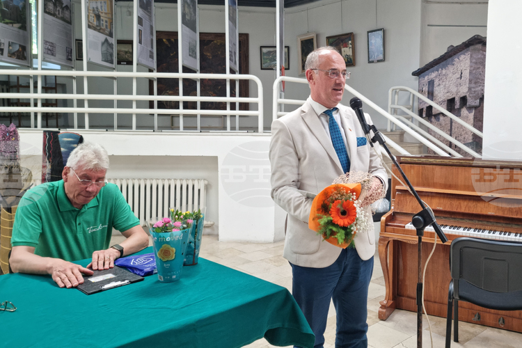 Bulgarian Academy of Sciences to Prepare Three-Year Programme for Upcoming Historical Anniversaries, Says Prof. Semov