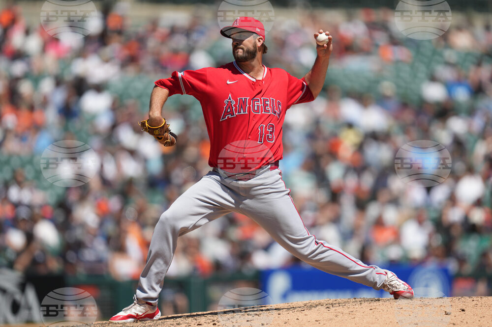 Angels Tigers Baseball