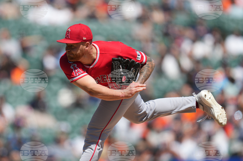 Angels Tigers Baseball