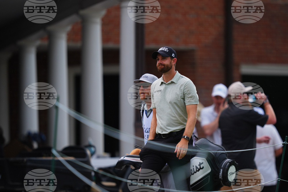 Colonial Golf
