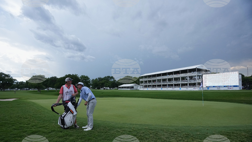 Colonial Golf