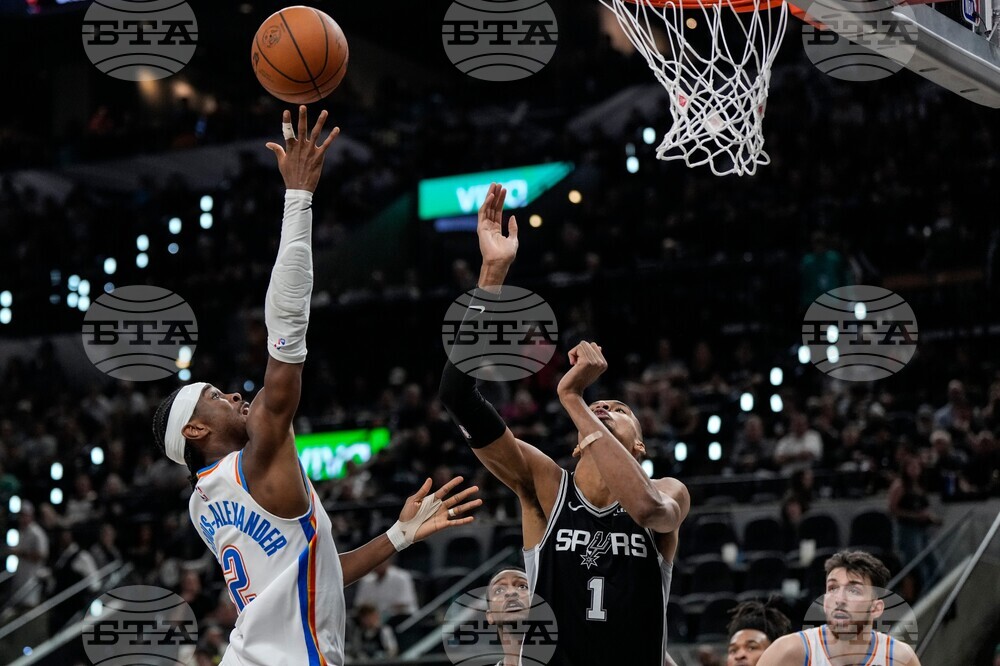 Thunder Spurs Basketball