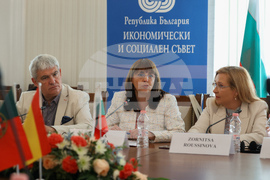 Народно събрание - тристранна среща