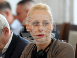 Народно събрание - тристранна среща - Офелия Кънева