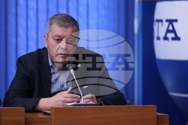 Национален пресклуб БТА - София - пресконференция - Симо Михов