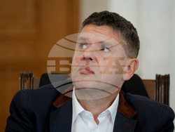 Народно събрание - тристранна среща - Андон Роков