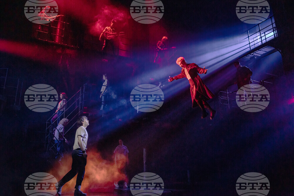 Tony Awards Guide