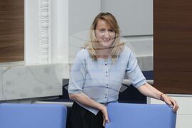 Народно събрание - парламентарен контрол