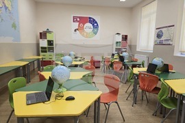 Долни Дъбник - СУ "Христо Ботев" - STEM център