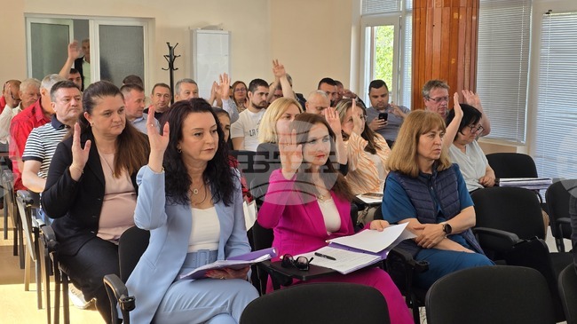 Общинските съветници в Момчилград приеха годишните баланси за 2025 г. на общинската болница и медицинския център към нея