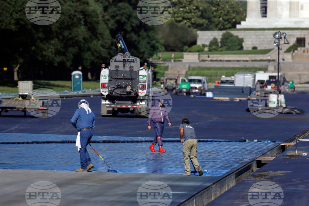 Washington Daily Life Reflecting Pool