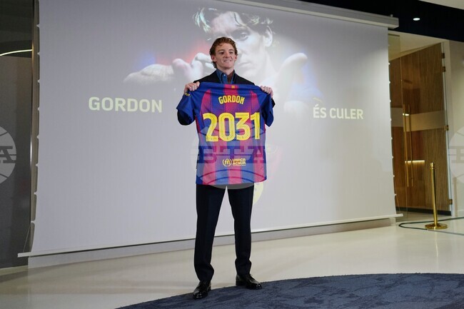 Spain Soccer Barcelona Gordon