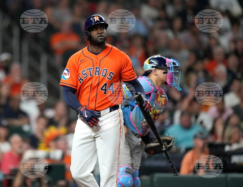 Brewers Astros Baseball