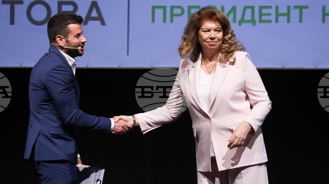 Президентът Илияна Йотова откри второто издание на кариерния форум „България на пет океана“